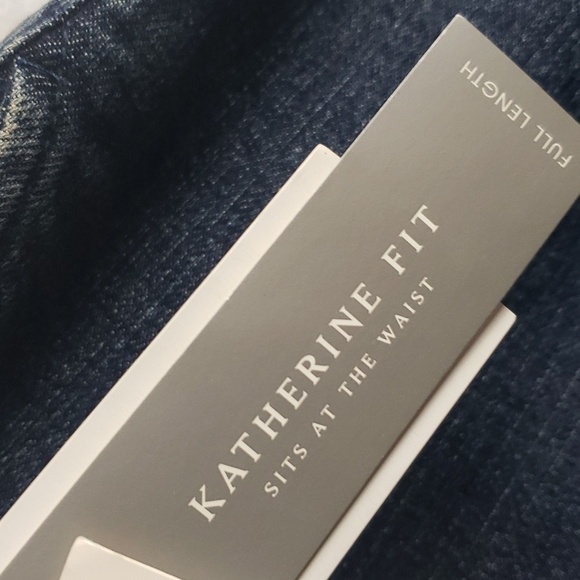 Charter Club Kathrine Fit Jeans Size 2P - Picture 6 of 9